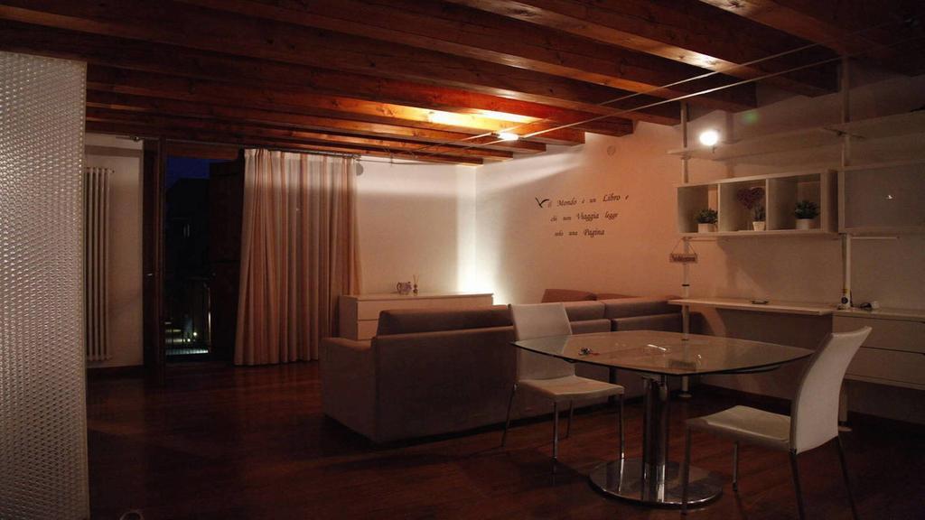 La Casa Di Leo Appartement Vicenza Buitenkant foto